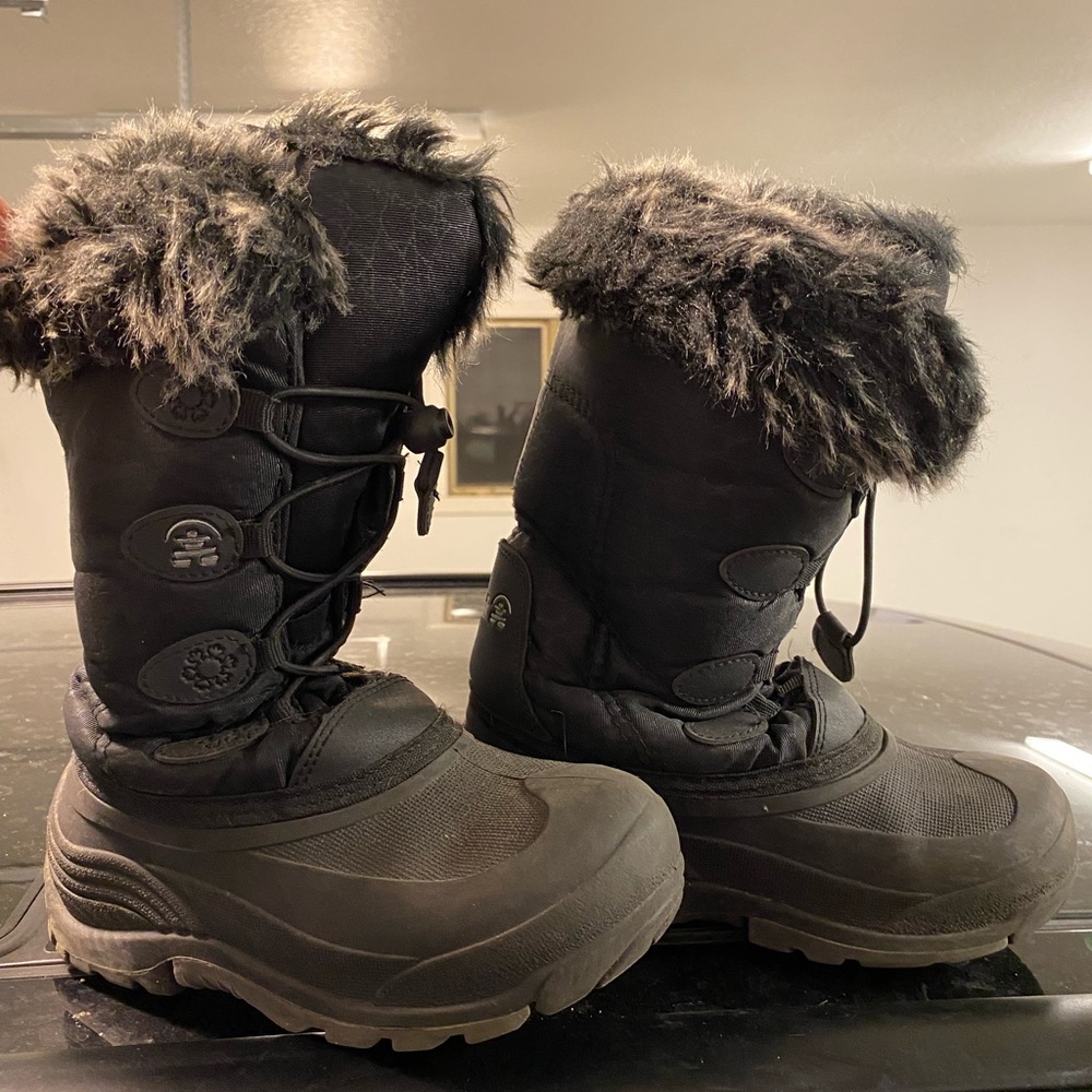 Girls Size 1 Faux fur Snow boots